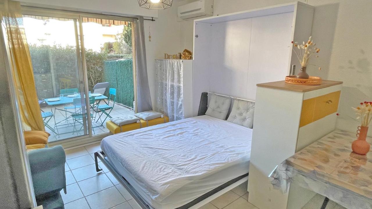 Santa Cruz Apartment Sainte-Maxime Exterior foto
